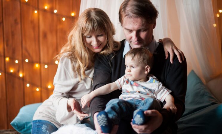 Никогда не станет родным – 5 мифов о приемных семьях