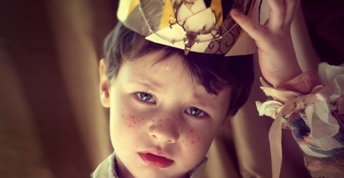 Дети правят миром, получают все и не знают слов «надо делать»