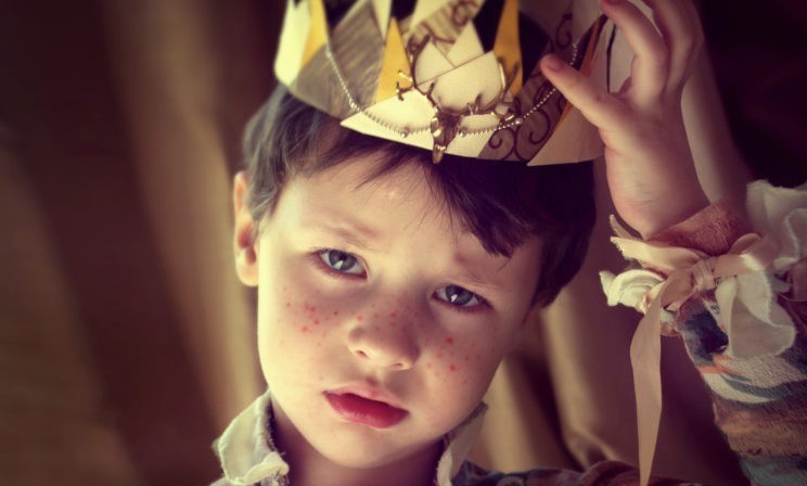 Дети правят миром, получают все и не знают слов «надо делать»