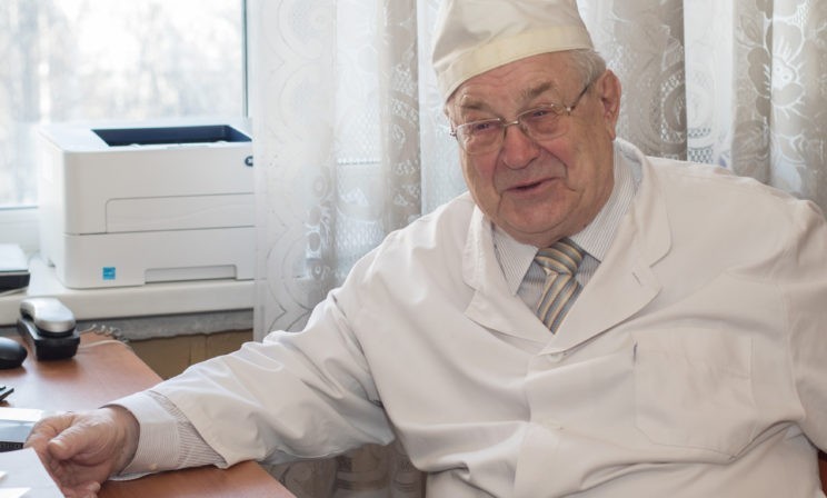 Человек, который создал систему “скорой помощи” в СССР: “Коллегам говорю: Нужно выжить!“