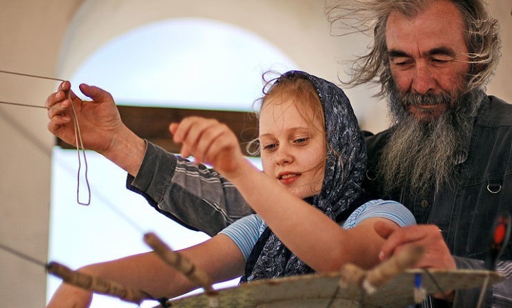 Пасха первая, Пасха последняя