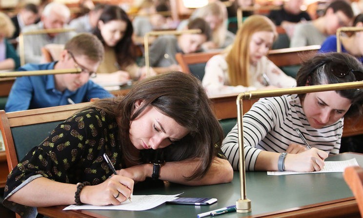 Самые смешные ошибки «Тотального диктанта»