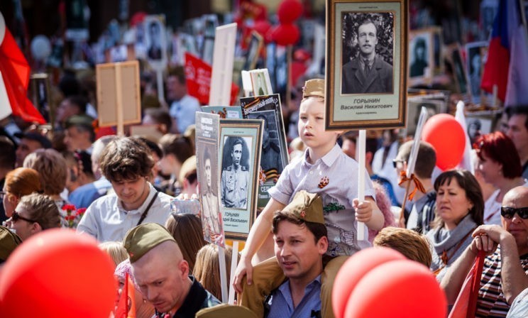 Почему 9 мая мои дети в пилотках