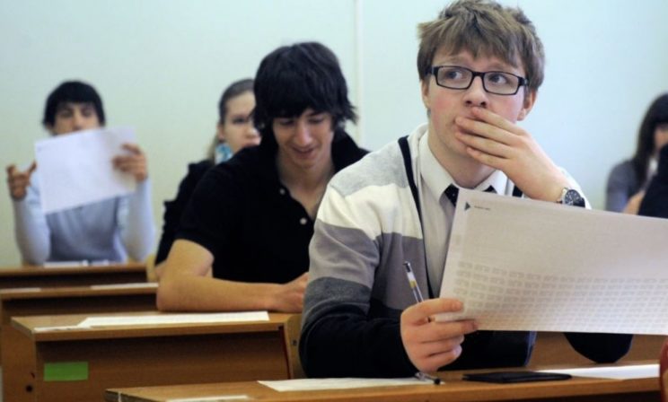 «Мама, я боюсь ЕГЭ» – как не довести выпускника до истерики прямо перед экзаменами