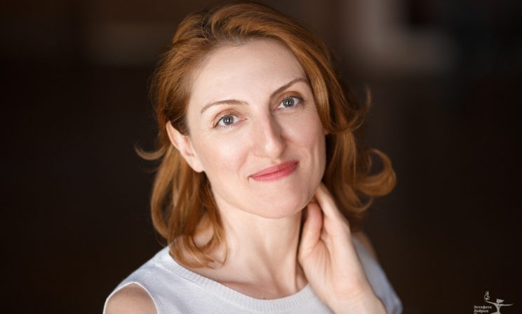 Наринэ Абгарян: Если ты услышал звук выстрела, значит, ты жив