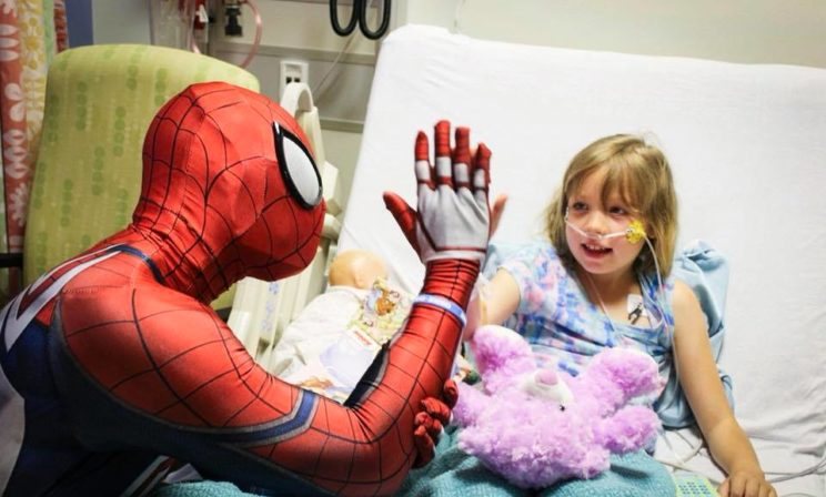 Больничный Человек-паук и обручальное кольцо из торгового автомата