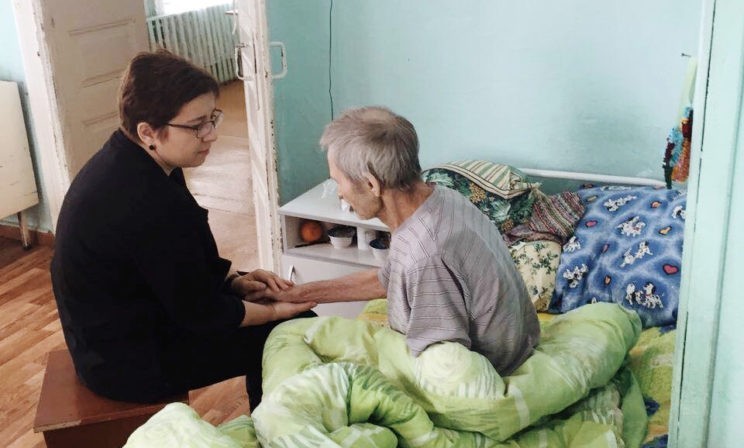 Нюта Федермессер, хоспис в Поречье и необезболенная Россия