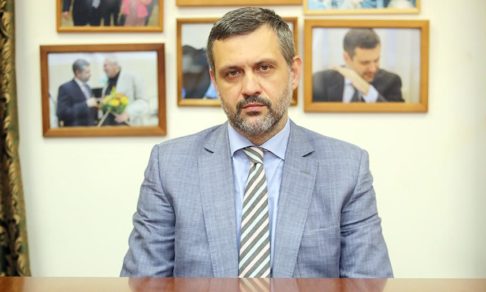 Владимир Легойда о признании царских останков, пенсионной реформе и бэби-боксах