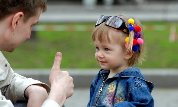 Педагог Дима Зицер: Почему «Я горжусь тобой» - это фраза-ловушка