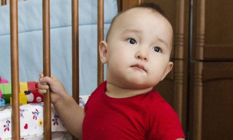 Закрыть «щель» в позвоночнике можно, но лечение стоит полмиллиона