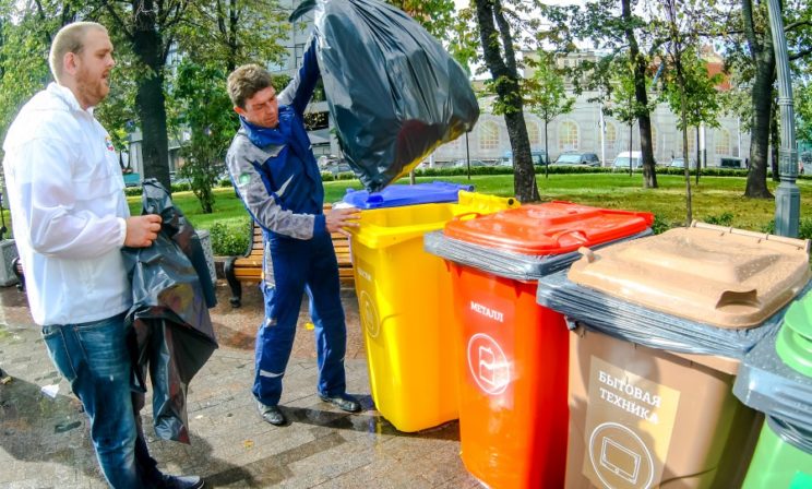 «Мы узнали, что одна батарейка убивает ежика» – как провести мусорную реформу в своем дворе