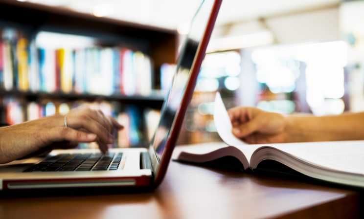 «Здесь вам напомнят весь учебник Розенталя»: 5 причин, почему интернет – не враг русскому языку