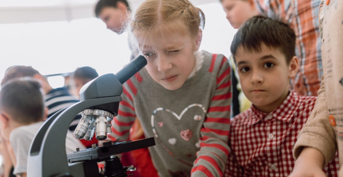Педагог Дима Зицер: Мне постоянно говорят “Вы призываете растить неучей”