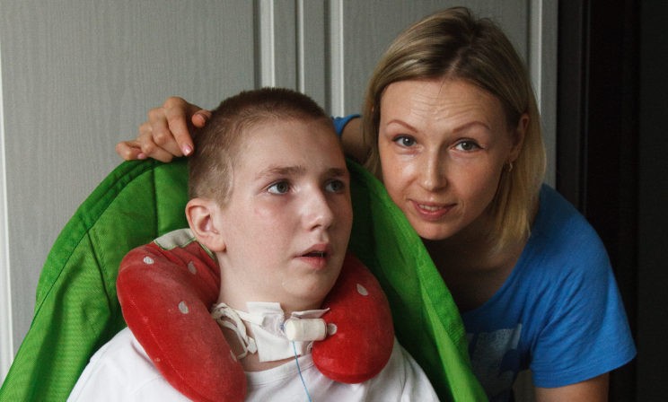 «Вы не пугайтесь, он не такой, как раньше» – мама вышла из реанимации и заплакала