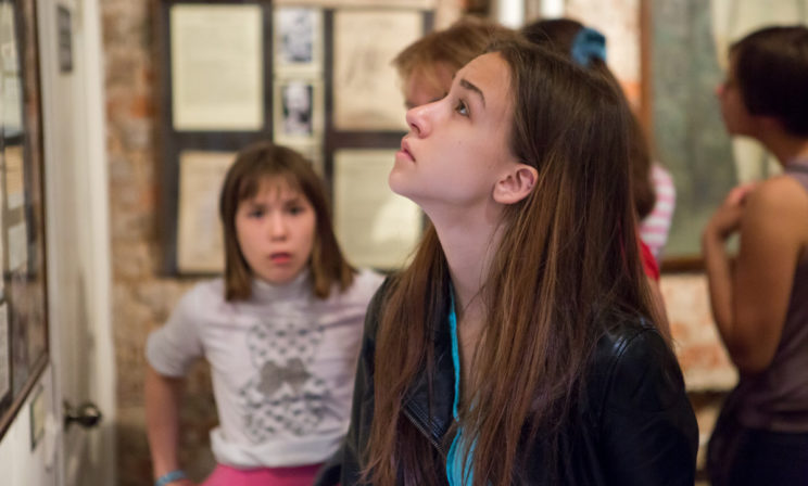 «Один прадед из НКВД, другой умер в лагере» – как говорить с детьми о ГУЛАГе