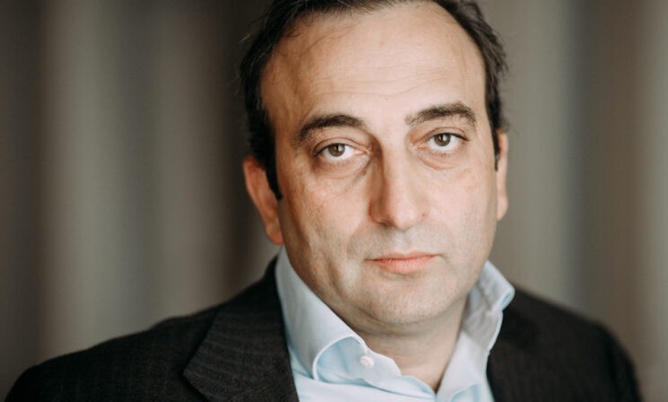 Гор Нахапетян: Раньше мы отрывались на рок-концертах, а сейчас за смыслом идем в благотворительность