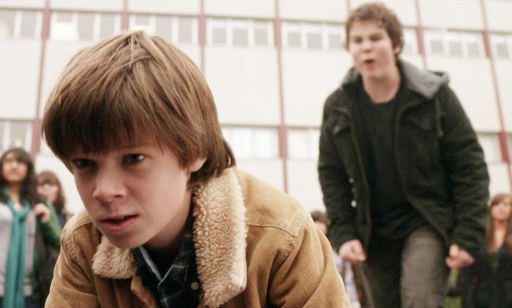 «Такой здоровый, а почему сдачи не дал?»