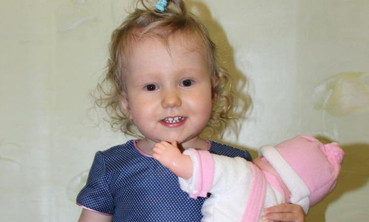 Врачи сказали – срастется. За два года жизни Ангелина «сломалась» еще три раза