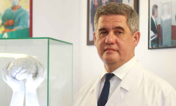 Нейрохирург Альберт Суфианов: Нужно работать очень четко, как сапер