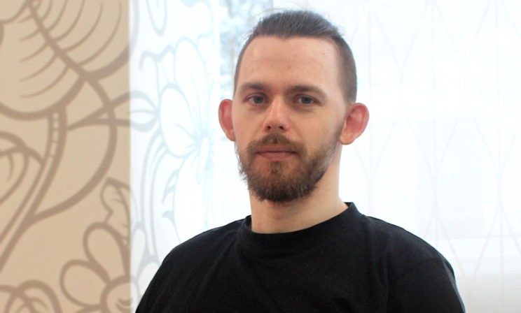 Здорового парня не стало. Три года Артем борется за прежнюю жизнь