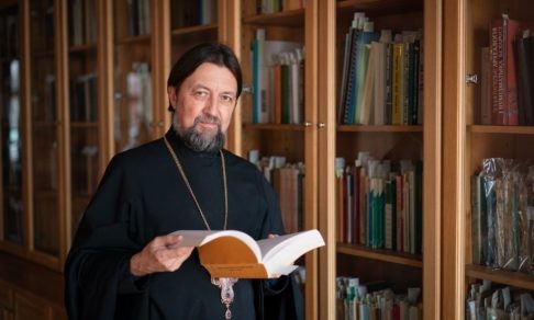 Протоиерей Максим Козлов: об уникальных фондах Синодальной библиотеки и новом развитии центра книжности