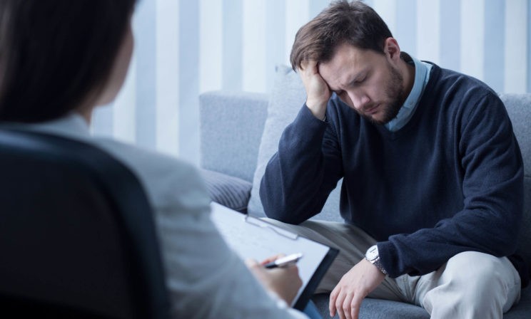 «Виноваты гены». Как знания о генетике меняют отношение к психическим болезням и мешают выздоравливать