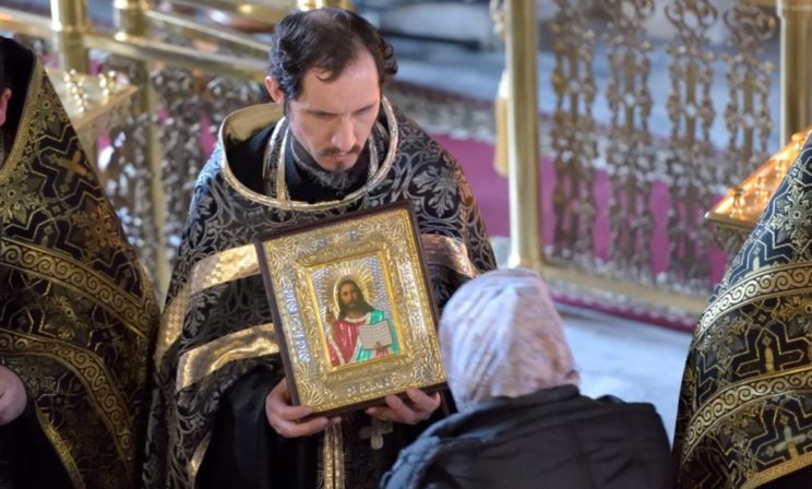 Нужно ли простить Бога? Звучит парадоксально, но часто мы на Него сильно обижены