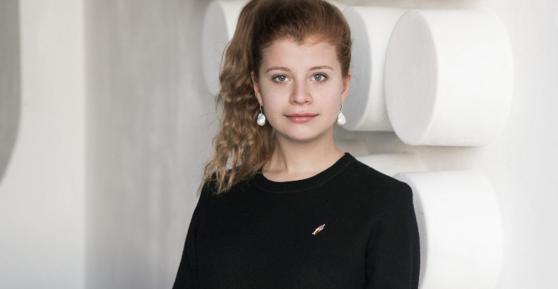 «Я была почти уверена, что меня удочерили». Жизнь ребенка с дислексией – это постоянное ощущение стигмы