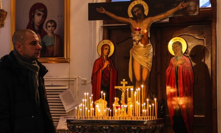 Посмотри на нас, Господи. Мы вступаем в Великий пост как в школу покаяния