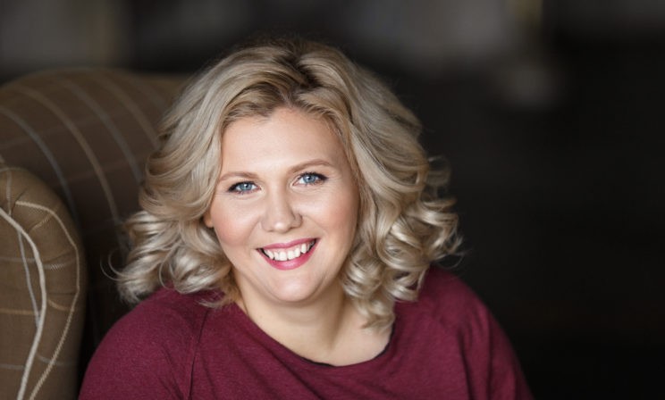 Ольга Савельева - о сборах на личные карты, граблях благотворительности и менингите