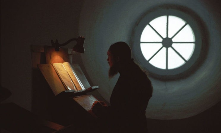 Как удивительно быть свидетелем жизни. И смерти, которая не прекратила эту жизнь