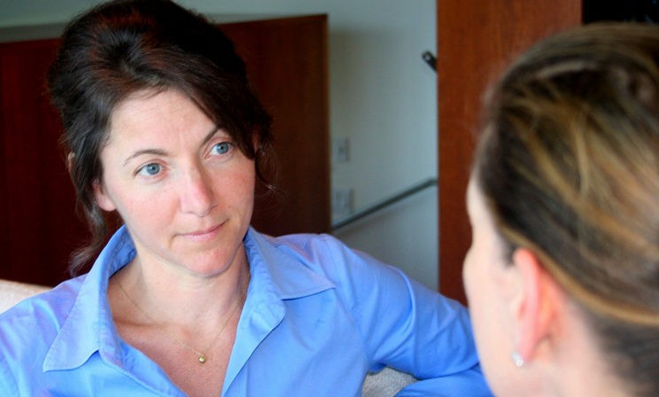 «Хочу услышать, что папа шептал мне перед сном». Психолог создала приложение для посланий близким после своей смерти