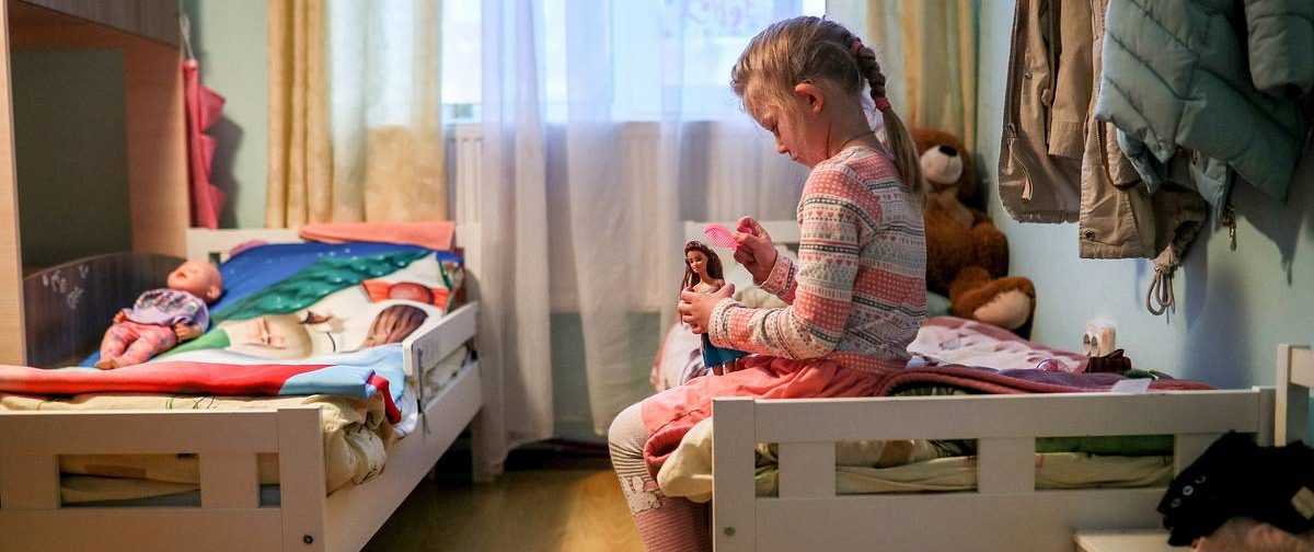 Точка (не)возврата: почему приемные родители отказываются от детей и как это предотвратить