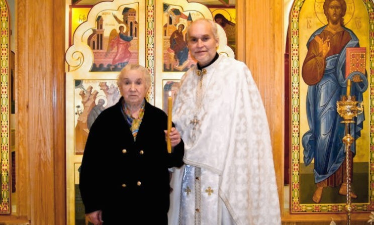 «Диаконы учат меня служить». Для каждой литургии американский священник строит храм, а потом освобождает помещение