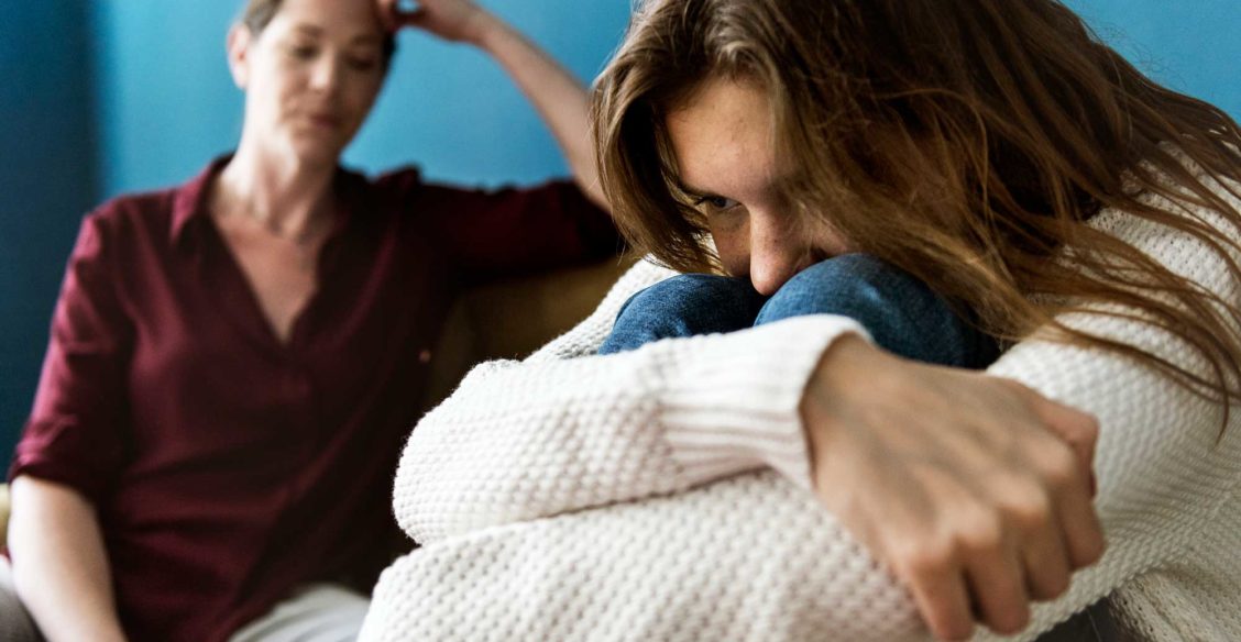 «Во всем виноваты родители». Почему так говорят те, кому за 30