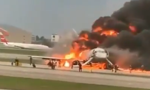 Где были пожарные? И другие вопросы о гибели людей в Шереметьево