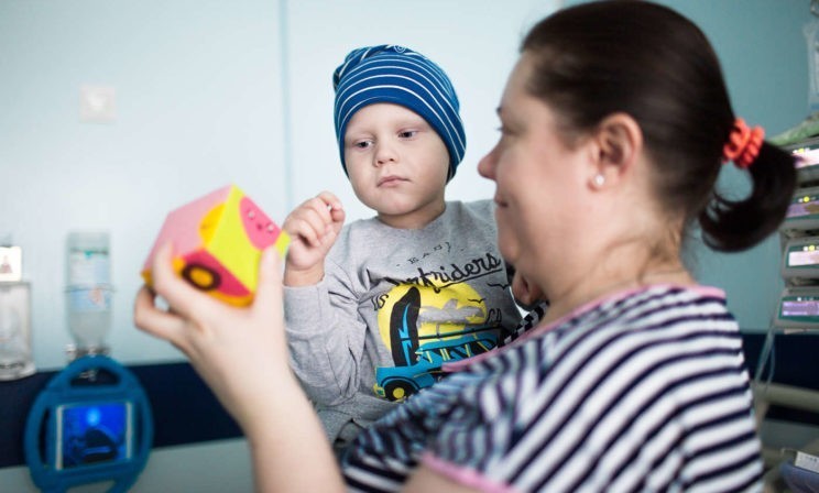 «Думайте, прежде чем делать детей – тогда не нужно будет МРТ». Чем поможет письмо президенту в лечении ребенка