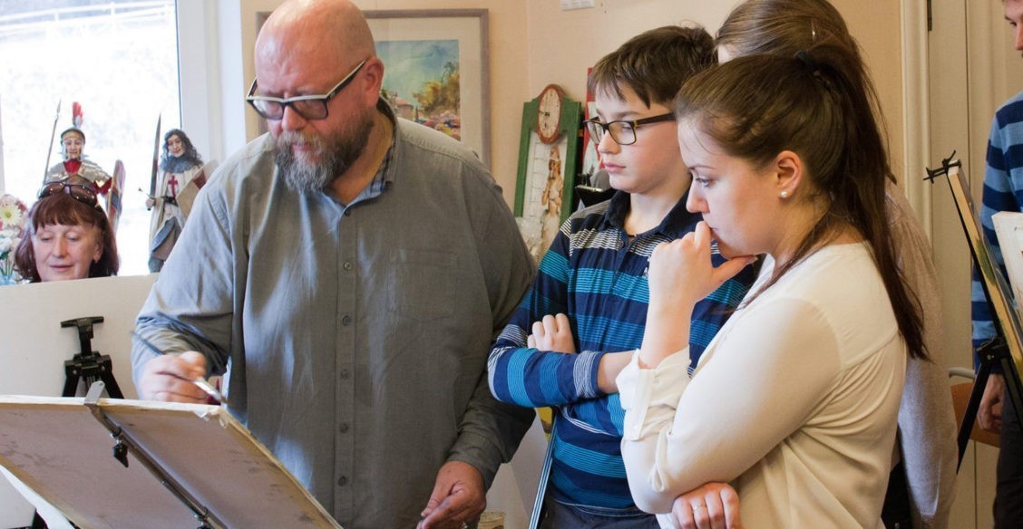 «А вдруг он станет художником?» Зачем вам эта дурацкая профессия и где учиться рисовать