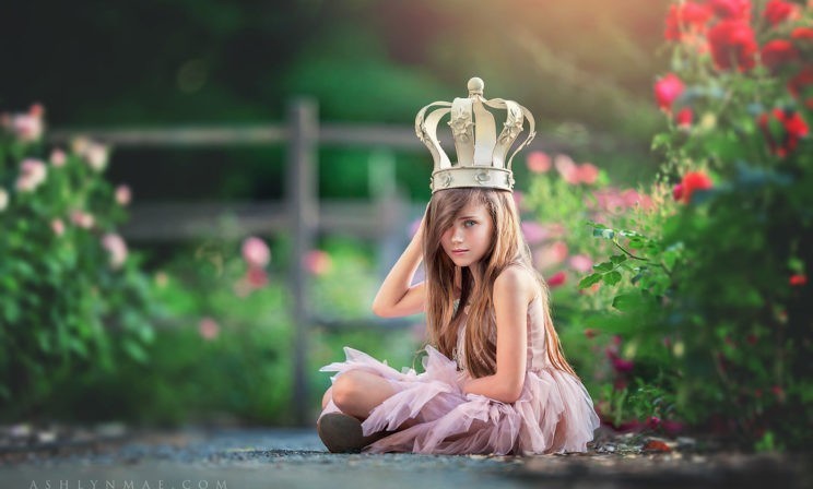 «Дочь все время мной командует». Почему дети перестают нас слушаться и что с этим делать