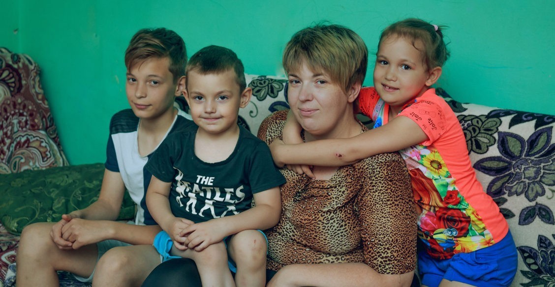 «Прощайтесь с ребенком, ему осталось пару часов». Мама, которая не имеет права устать