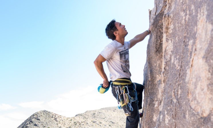 Любители с профессиональным снаряжением гибнут первыми. Как полезную физкультуру заменила тяга к рекордам