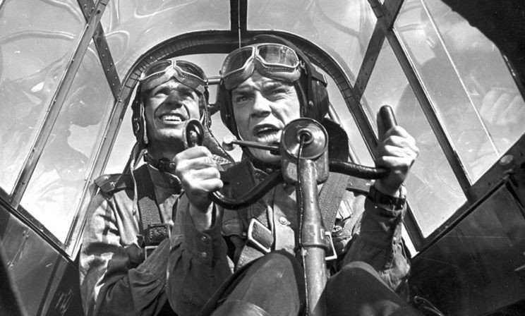 «Долетел, посадил — работа такая». И как министр с самолетом прощался