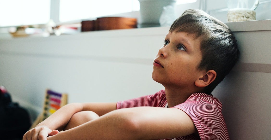 Вряд ли он сам об этом скажет. Как научить ребенка не молчать об издевательствах в школе