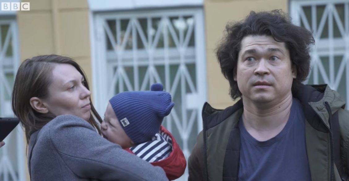 Отобрать у них детей!