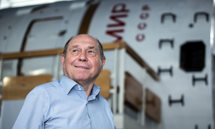 «Мы должны были лететь на “Буране” в космос». Последний пилот советского ракетоплана – об уникальной работе и жизни после катастрофы