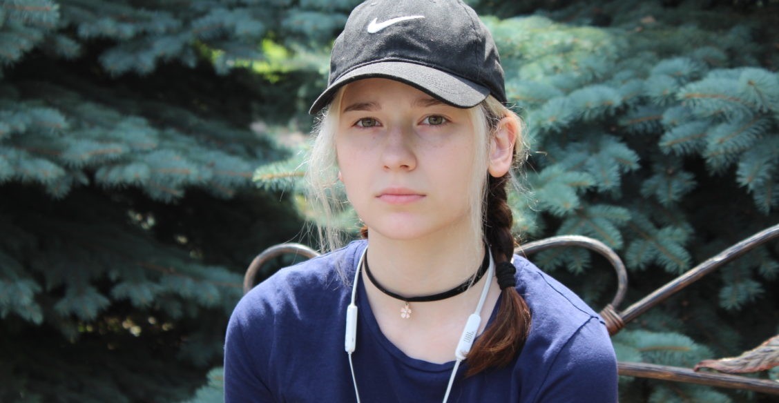 «В палате я шучу: «Доставку овоща заказывали?» В 18 лет девушку с болезнью Крона сразу лишили инвалидности