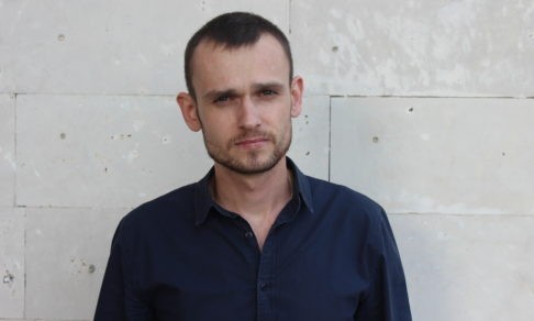 От химии на руках были такие сильные ожоги, что начала слезать кожа