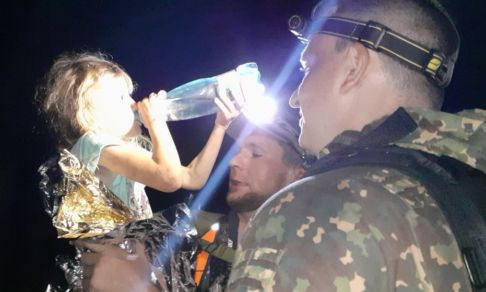 Медведь не тронул. Пятилетнюю Зарину через три дня нашли в лесу, где бродили дикие звери