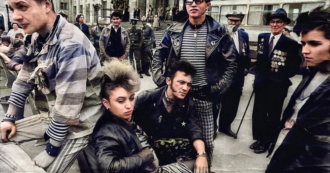 Лесби стриптиз шоуы