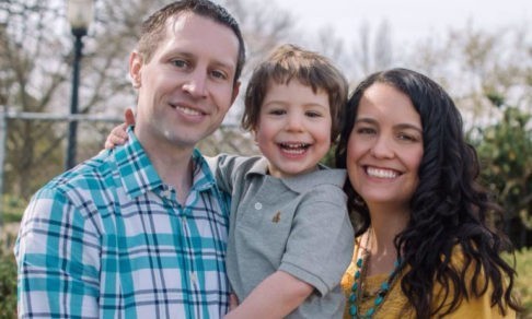 «Я хотел, чтобы он помнил обо мне». Перед смертью отец написал книгу для трехлетнего сына